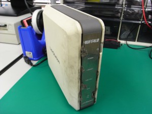 Linkstation HD-HG250LAN ハードディスクが焦げた