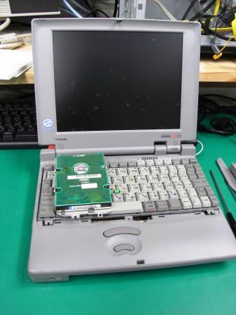 東芝Dynabook SS-R575