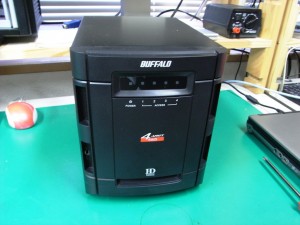 RAID5だけど外付けUSBなハードディスク