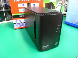 BUFFALO LS-WV4.0TL/R1J RAID0のデータ復旧