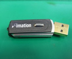 瀕死状態のUSBメモリのデータ復旧