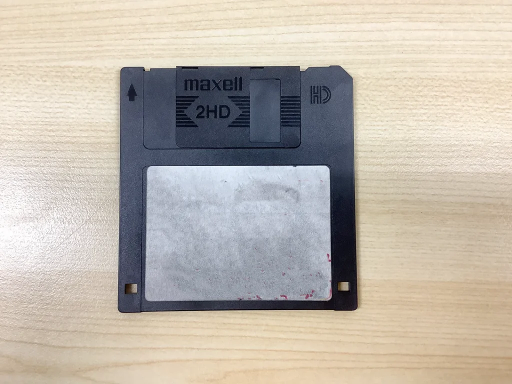 NC工作機で使用されていたmaxellのフロッピーディスク