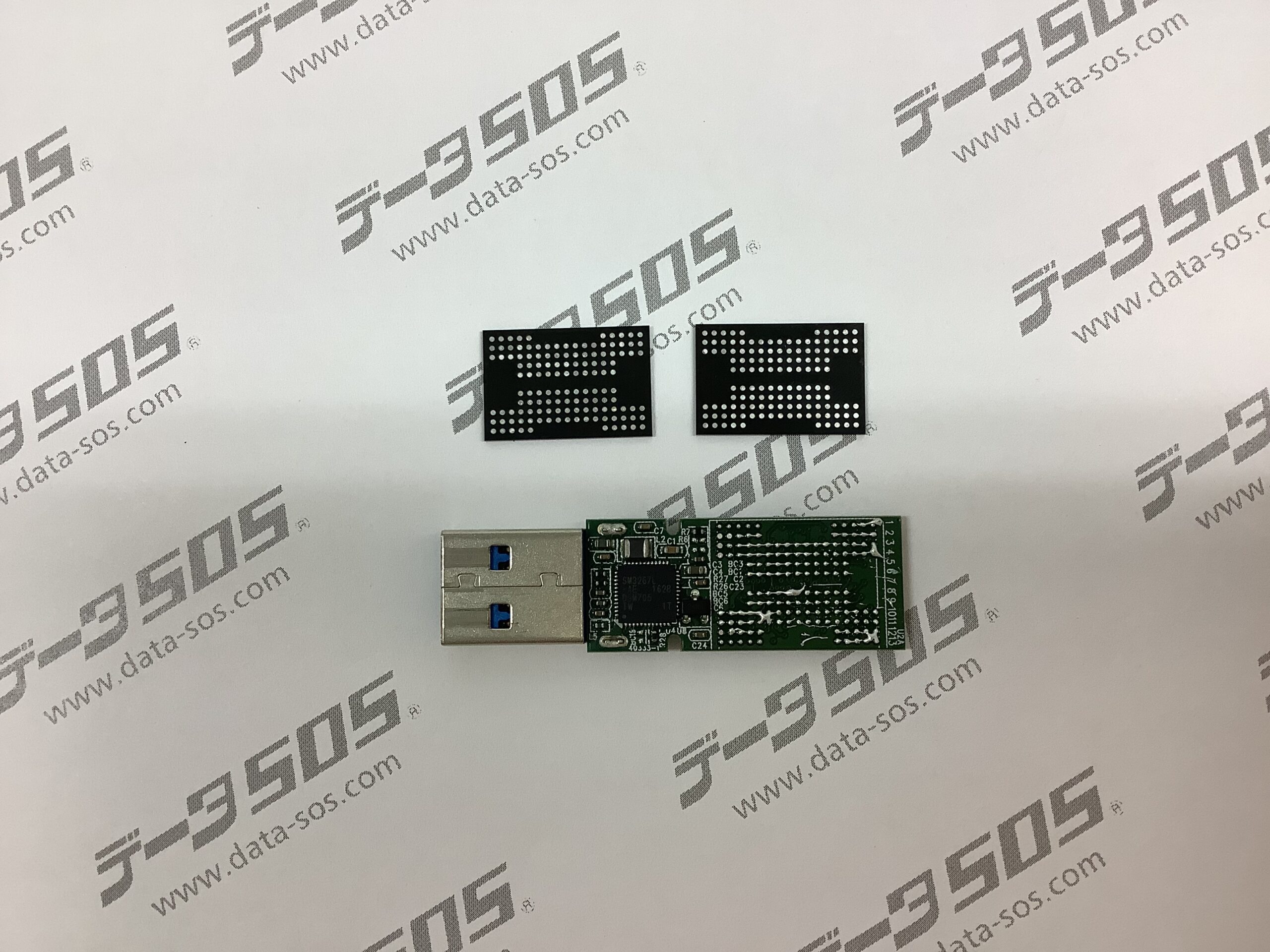 USBメモリ SUPER TALENT NST1 128GB USB3.0 が認識しない