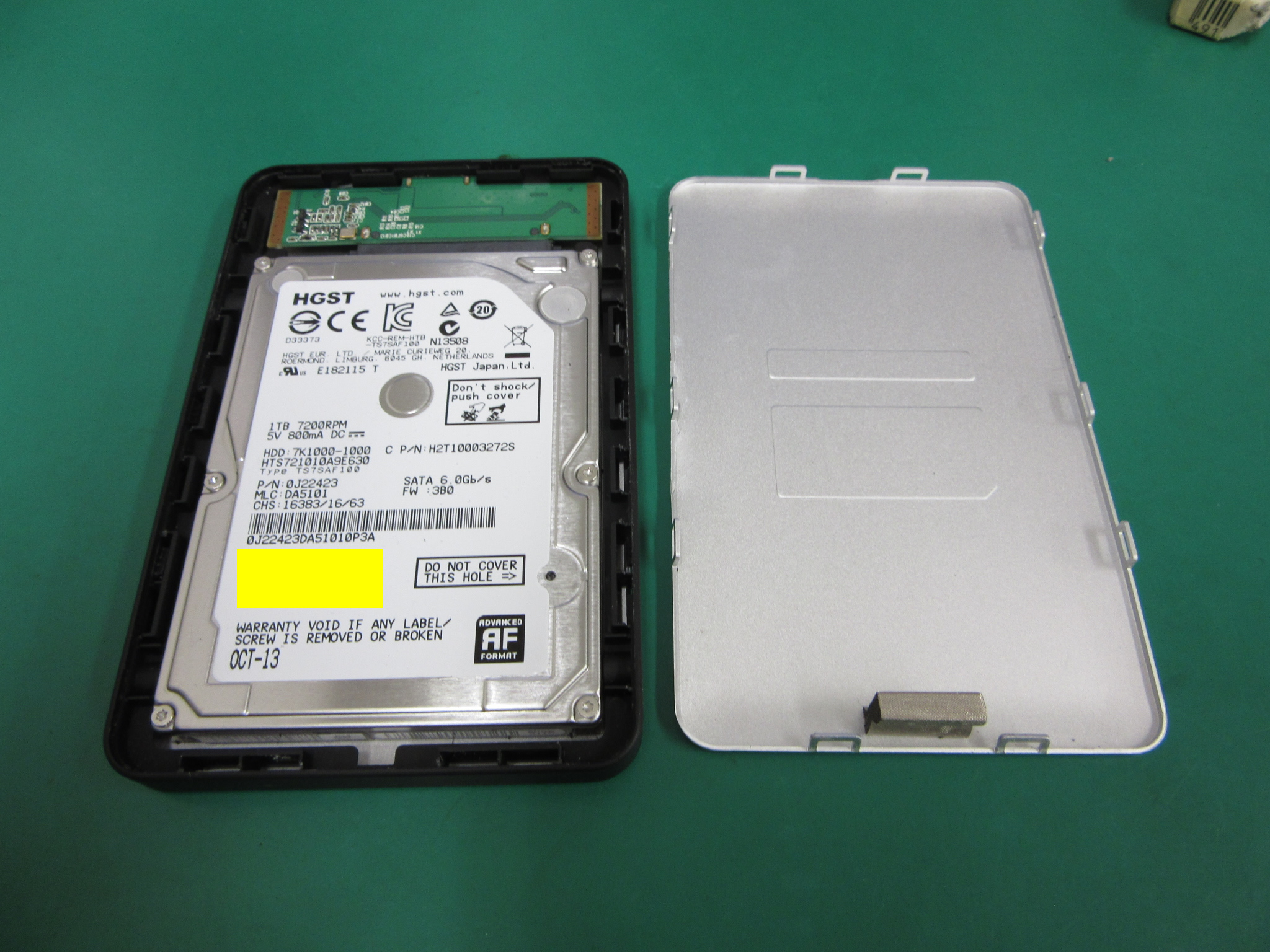 G-DRIVE mobile USB 中のHDDはHGST HTS721010A9E630