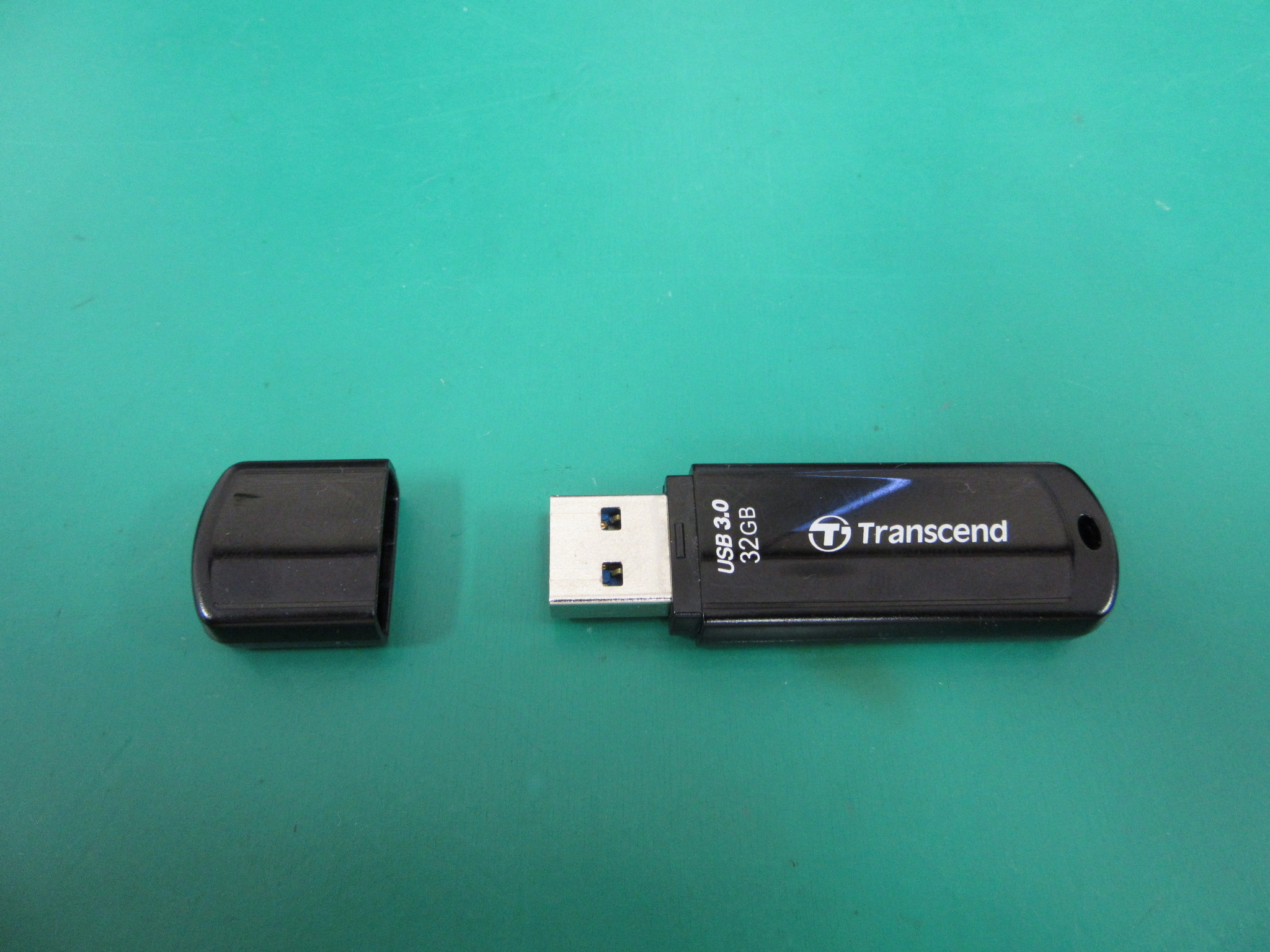 Transcend 32GB USBフラッシュメモリ TS32GJF700