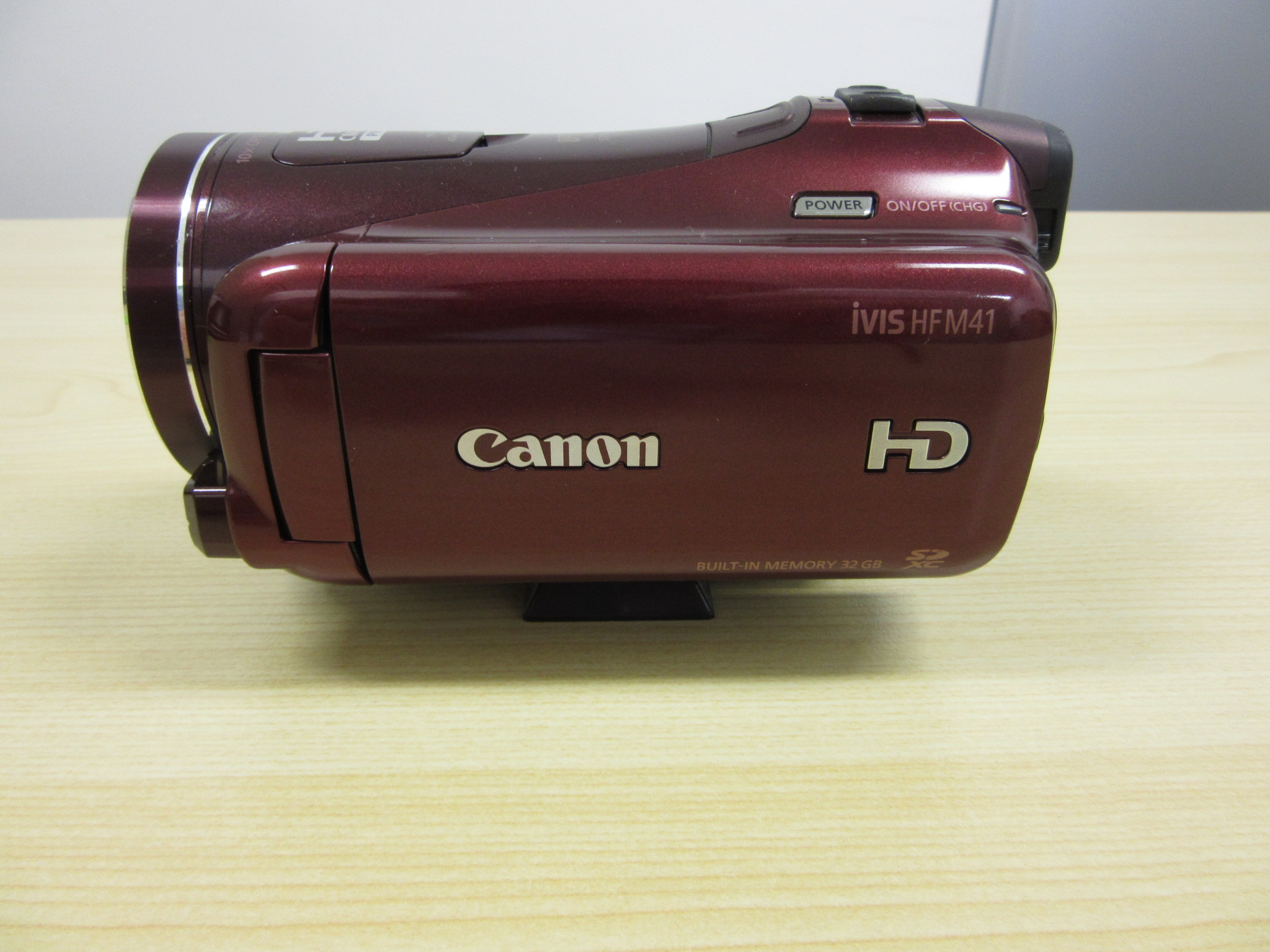 Canon iVIS HF M41