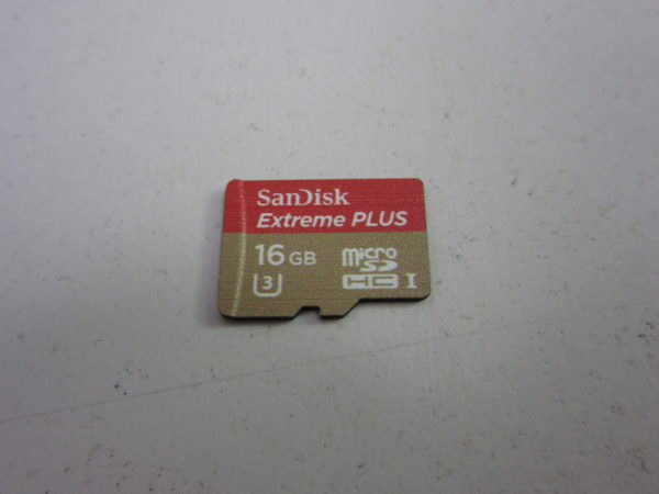 SanDisk Extreme PLUS 16GB 読み取れなくなり破損の表示がでる